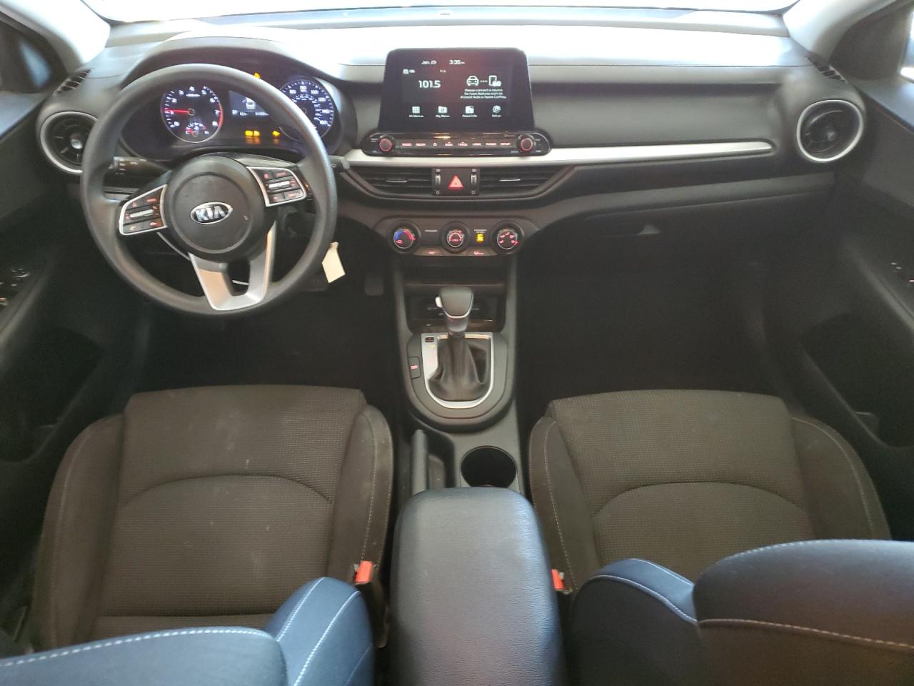 2021 Kia Forte - Image 8
