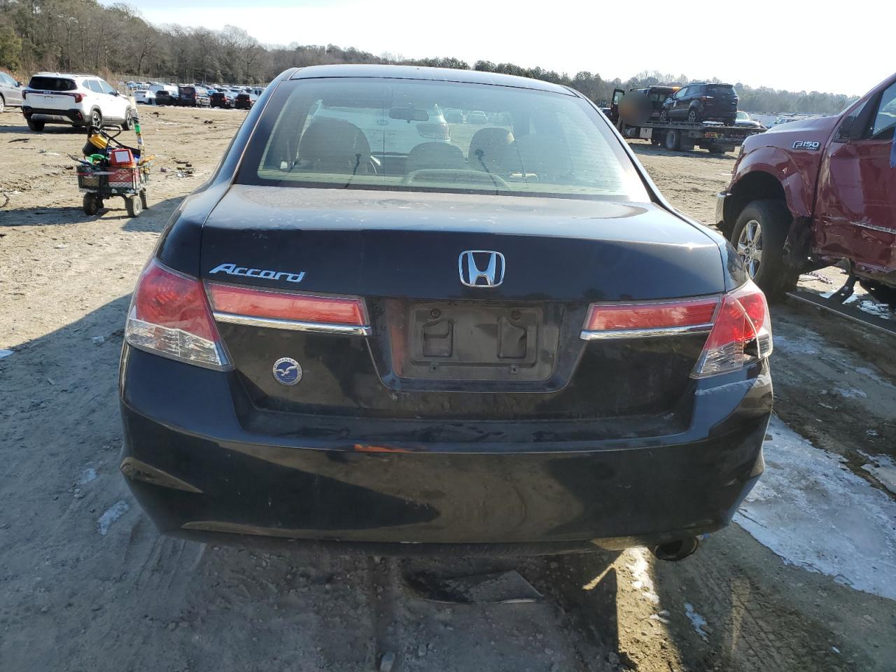 2012 Honda Accord - Image 6
