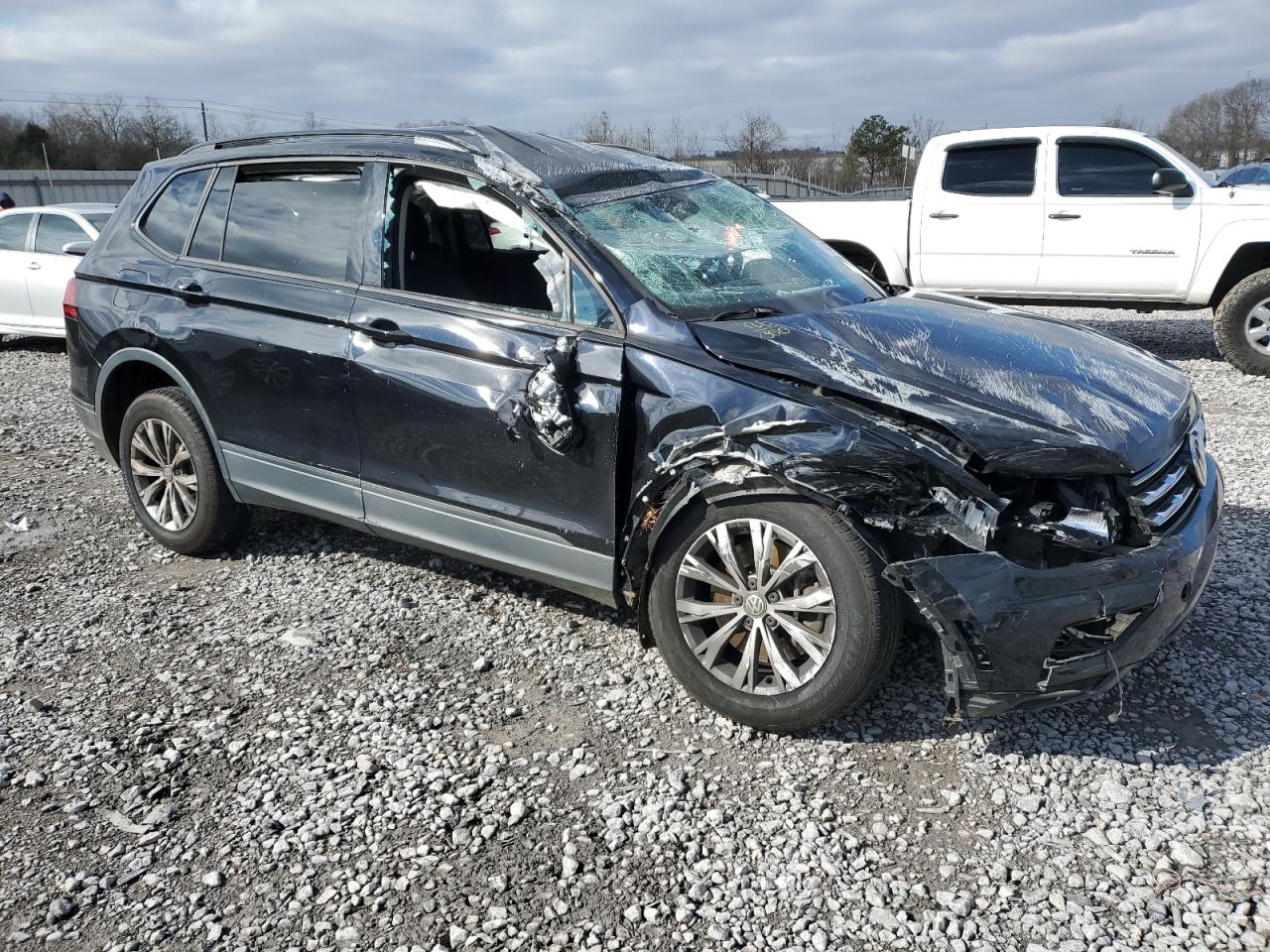 2020 Volkswagen Tiguan - Image 4