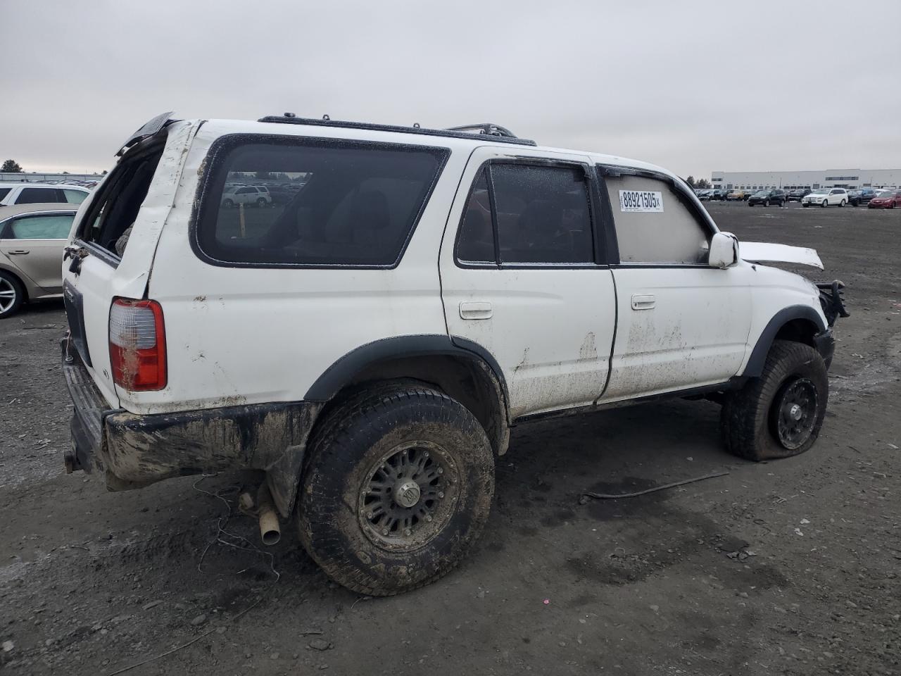 1998 Toyota 4Runner - Image 3