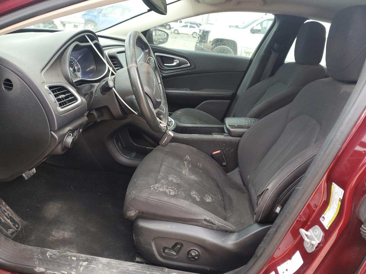 2015 Chrysler 200 - Image 7