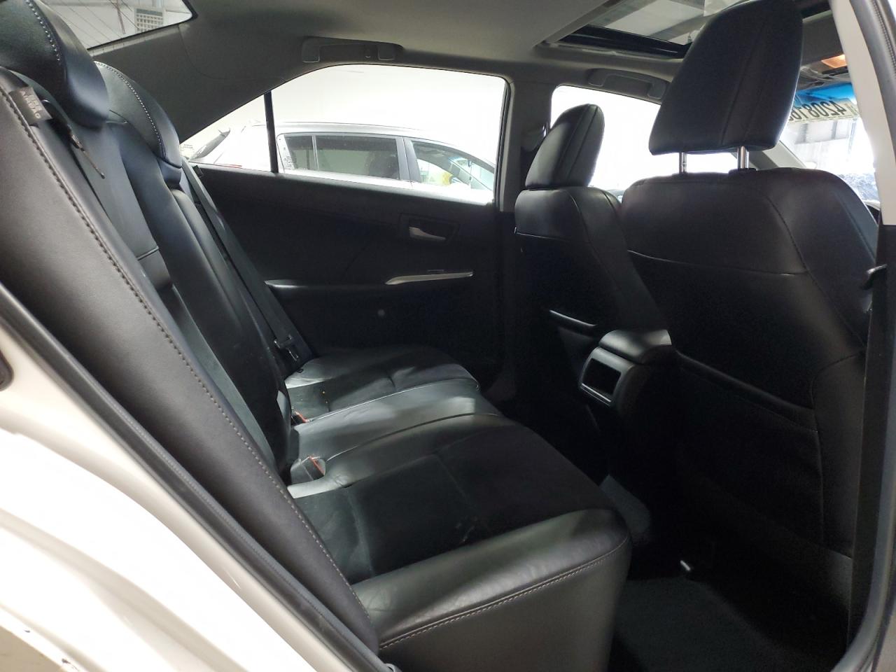 2012 Toyota Camry - Image 10
