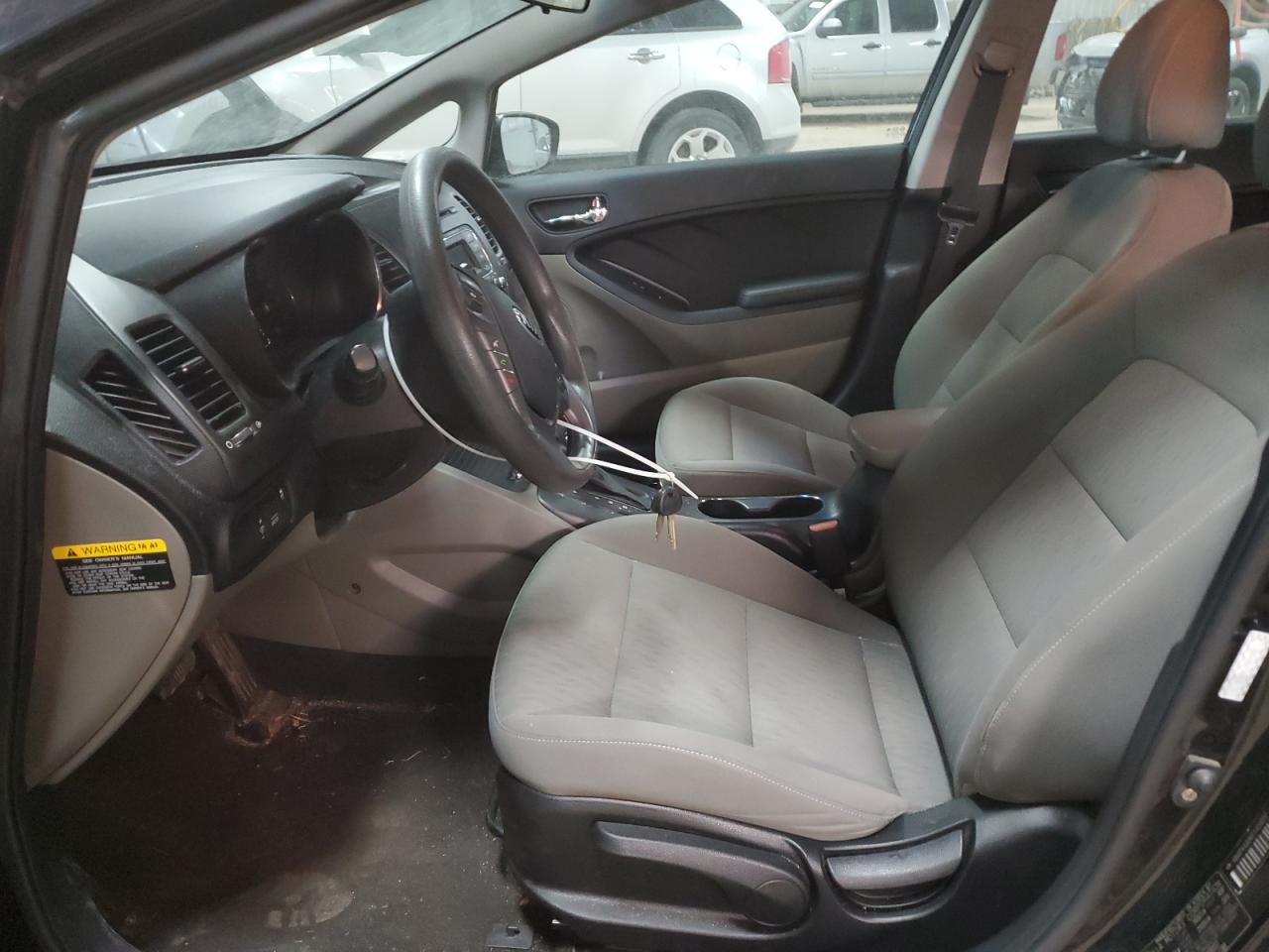 2015 Kia Forte - Image 7