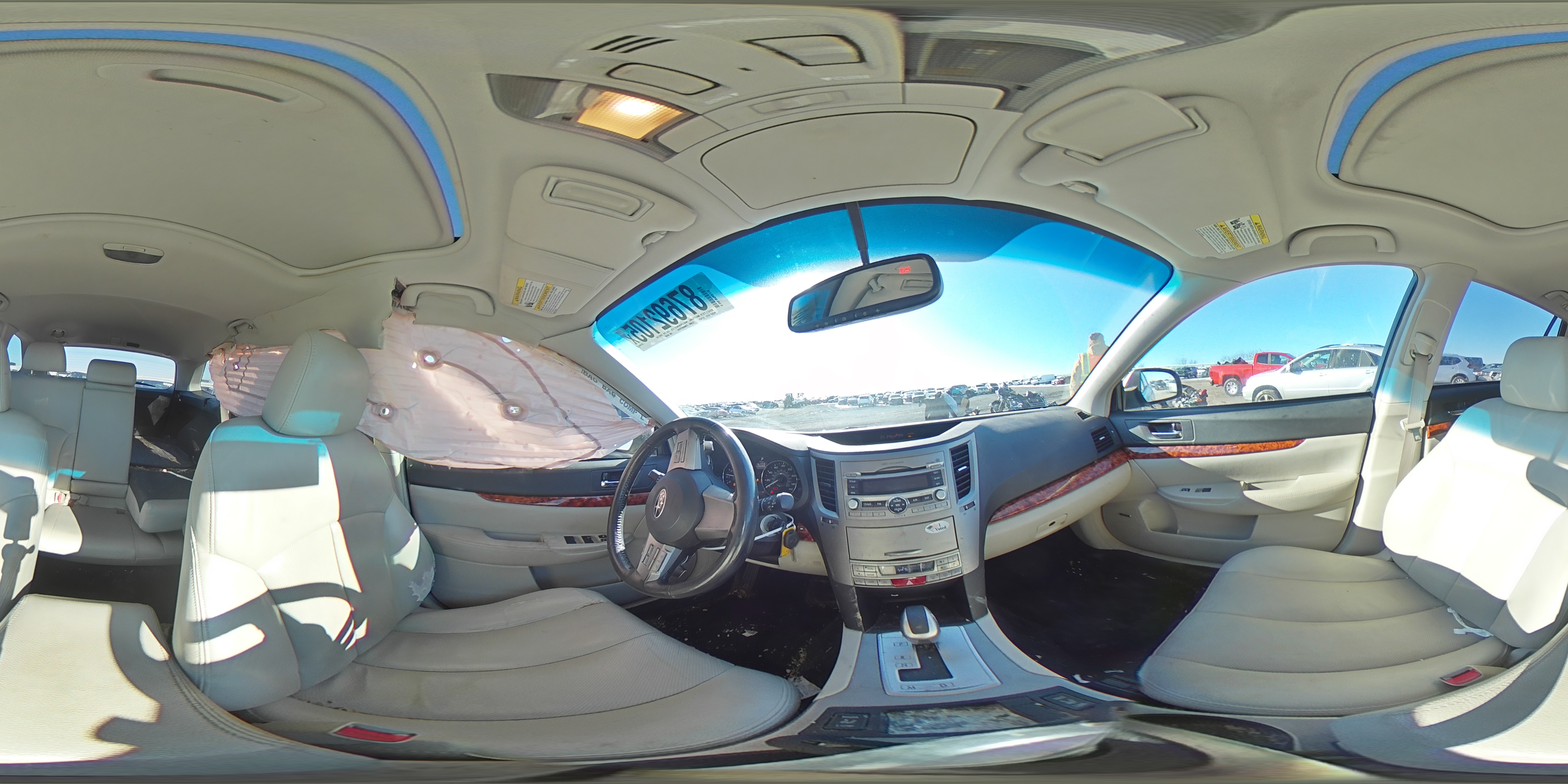 2010 Subaru Outback - Image 14