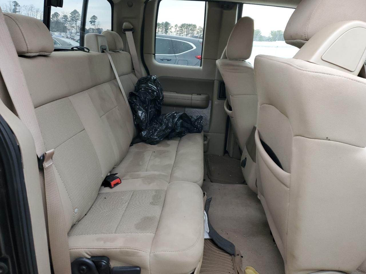 2006 Ford F-150 - Image 11