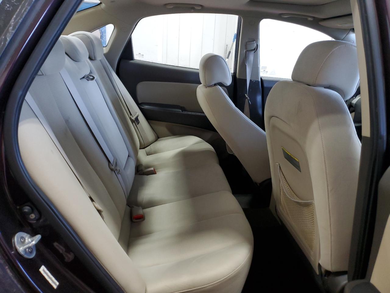 2008 Hyundai Elantra - Image 10