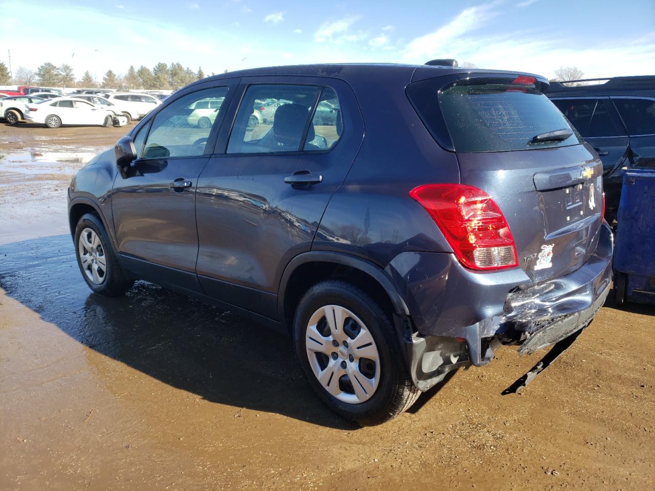 2018 Chevrolet Trax - Image 2