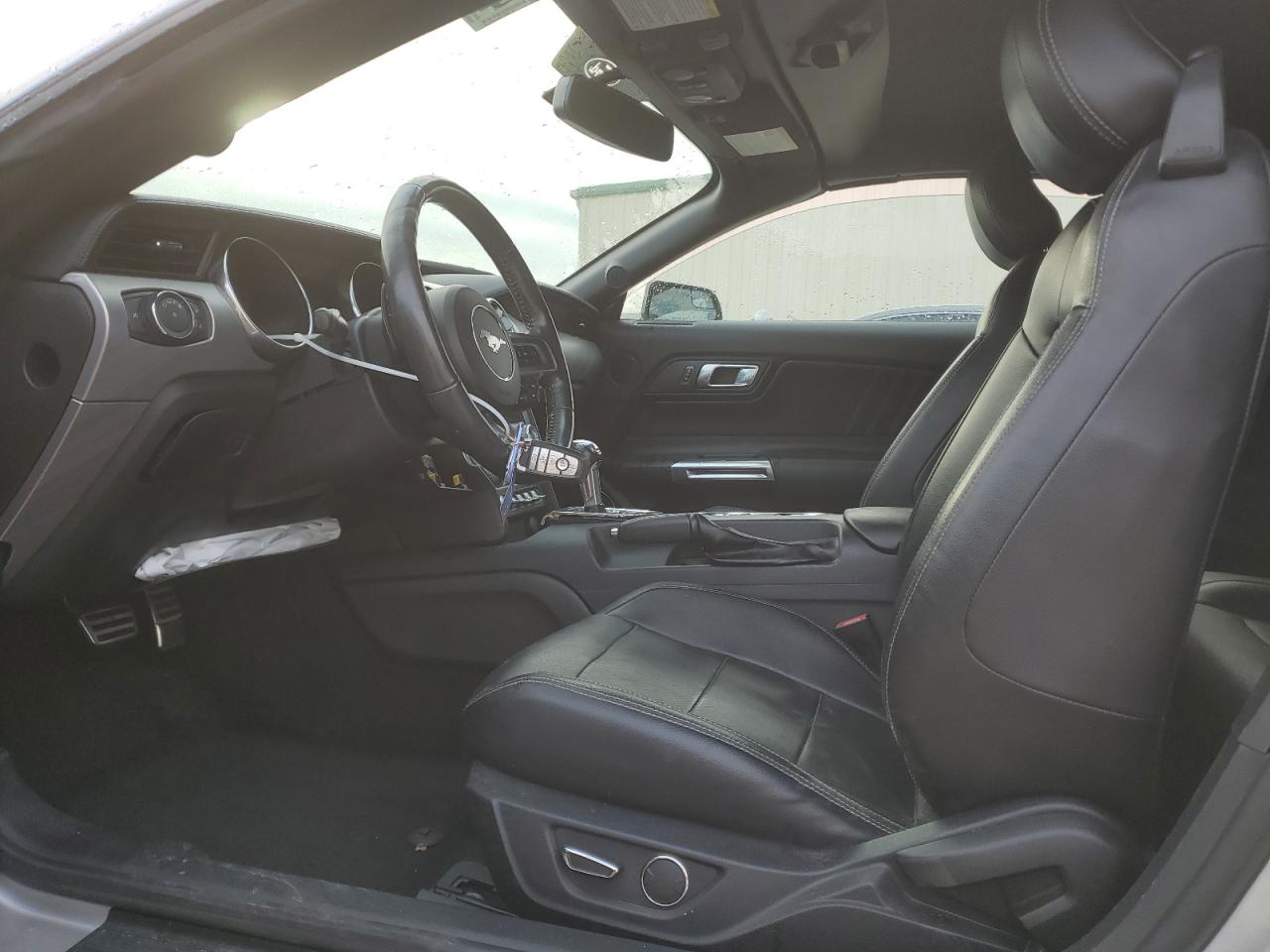 2018 Ford Mustang - Image 7