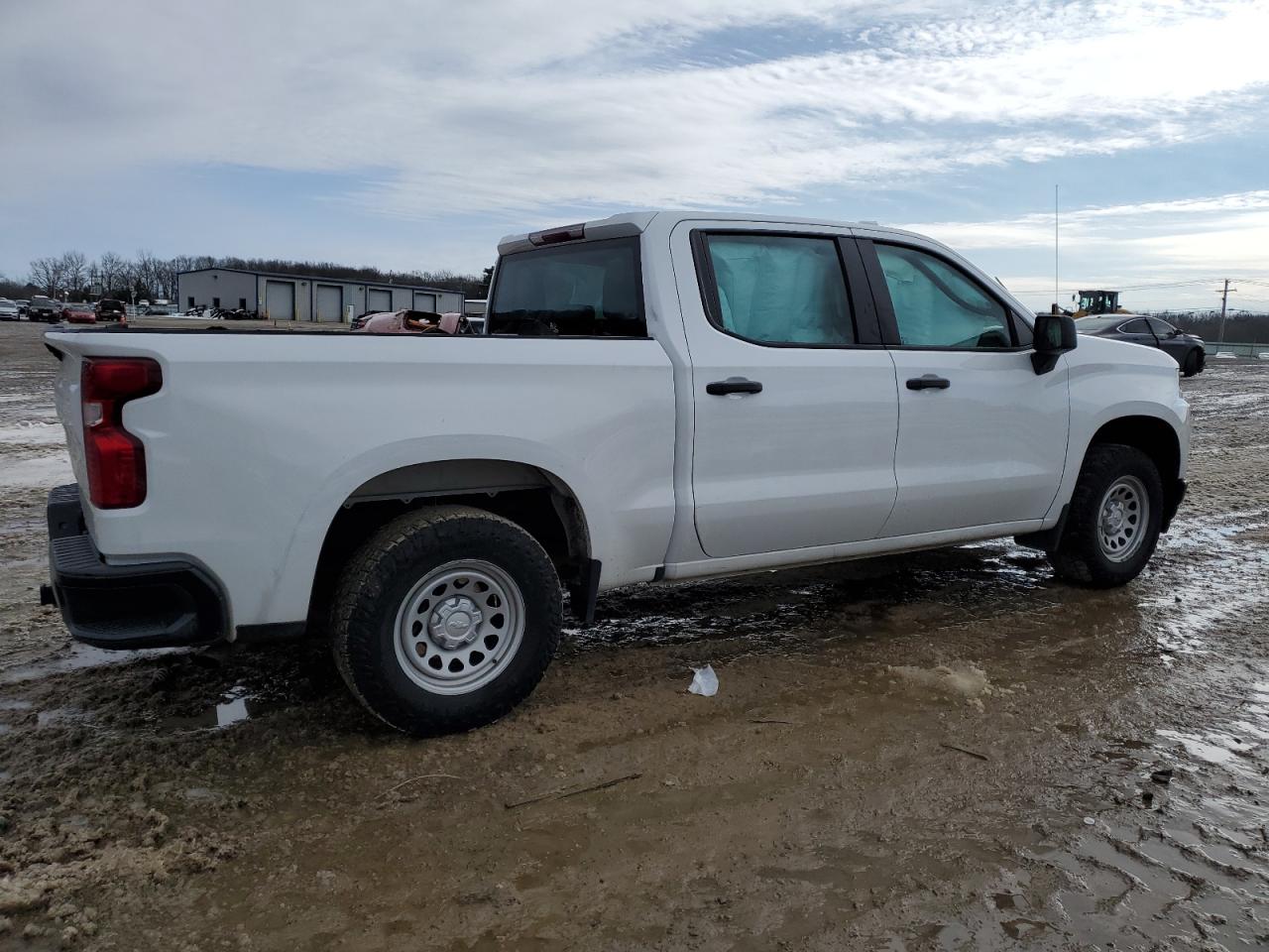 2021 Chevrolet Silverado - Image 3