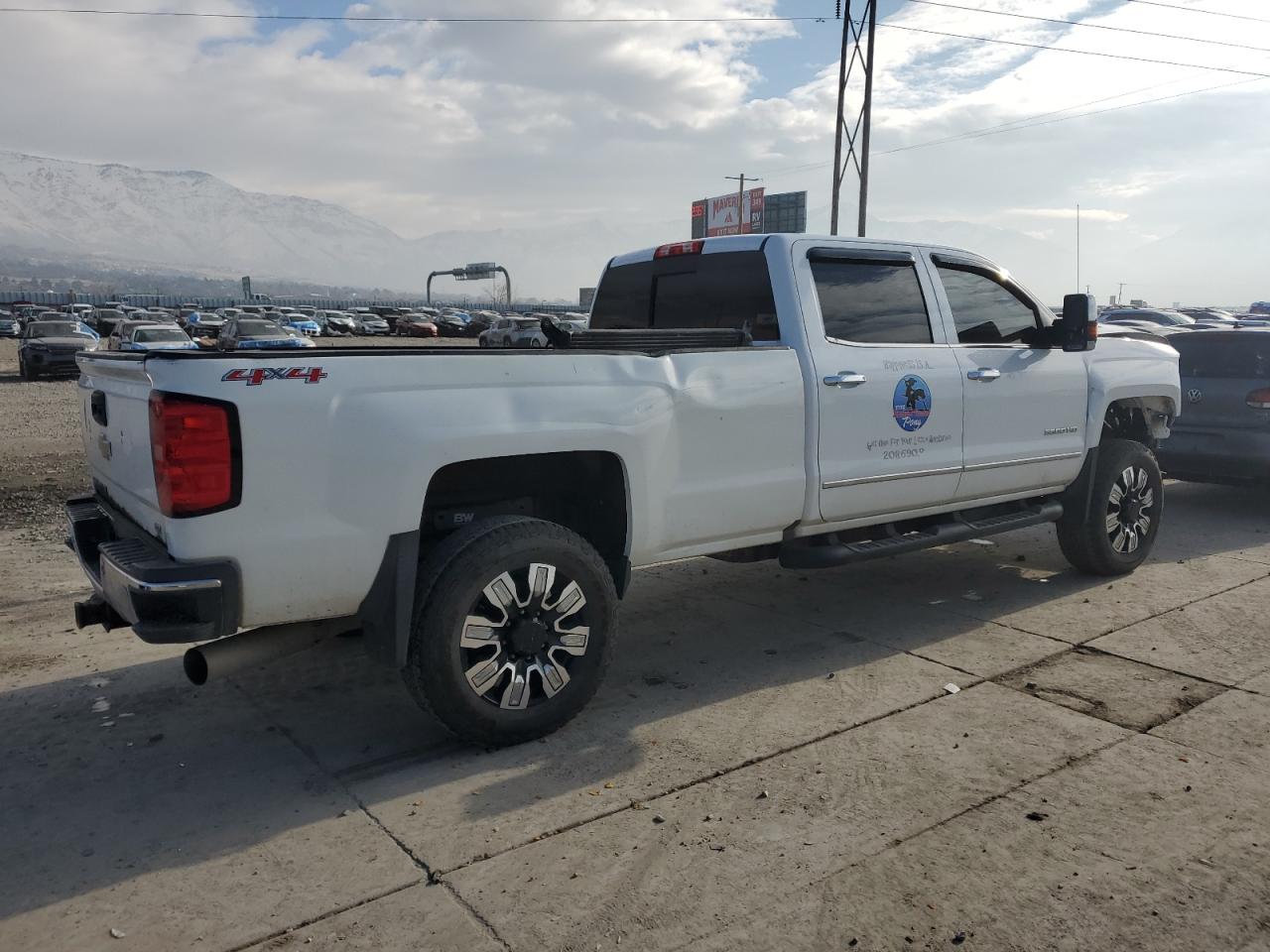 2016 Chevrolet Silverado - Image 3