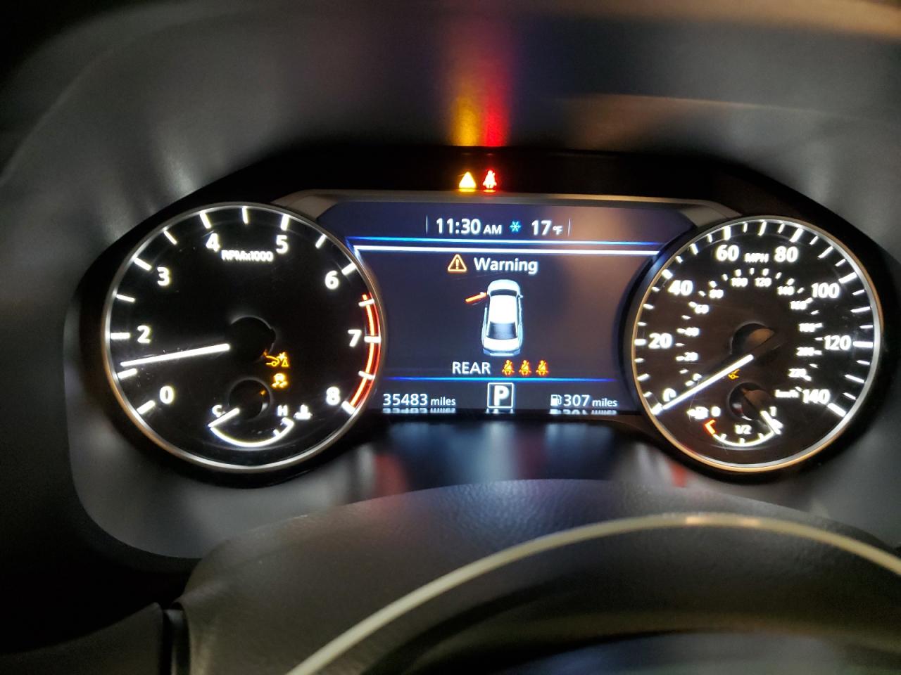 2024 Nissan Altima - Image 9