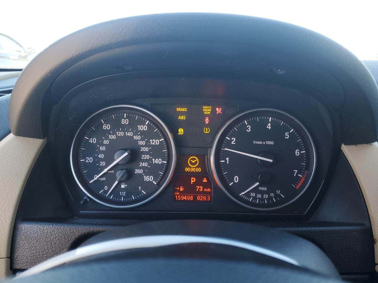 2015 BMW X1 - Image 9