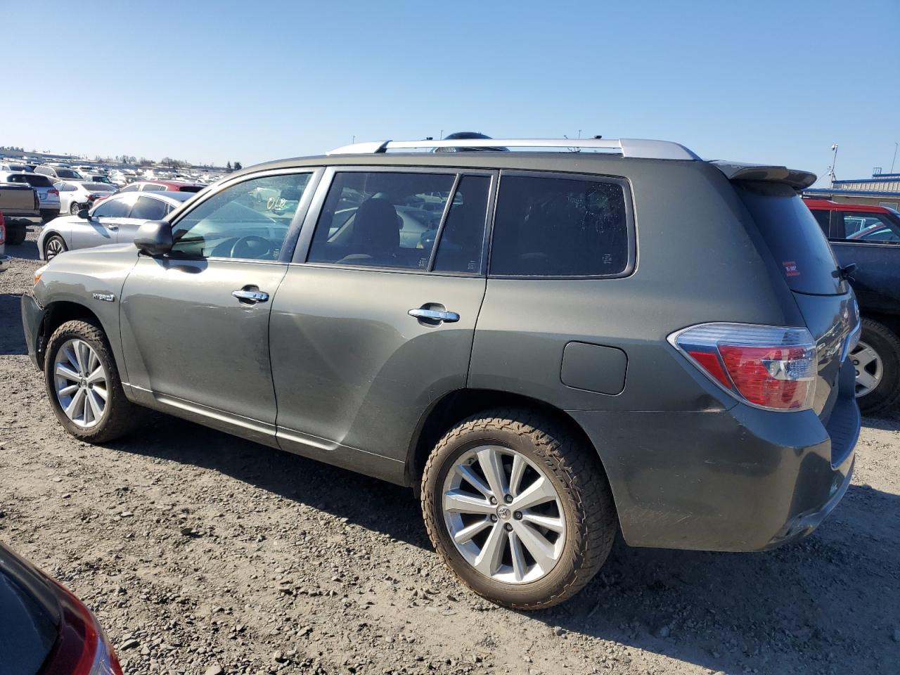 2010 Toyota Highlander - Image 2