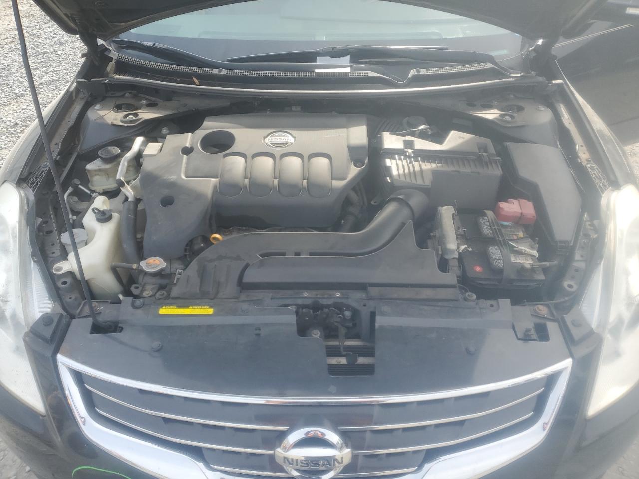 2012 Nissan Altima - Image 11