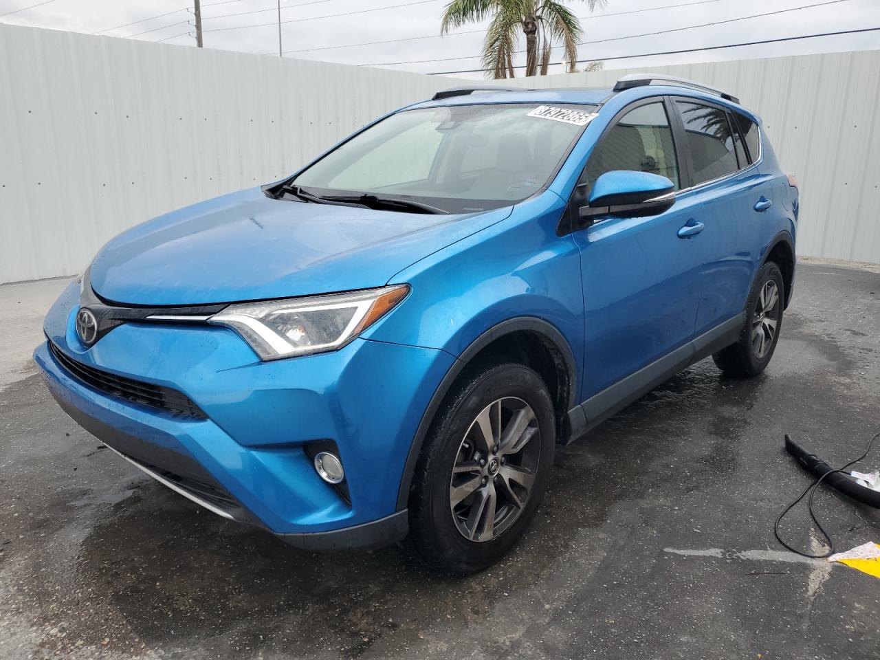 2018 Toyota RAV 4 - Image 1