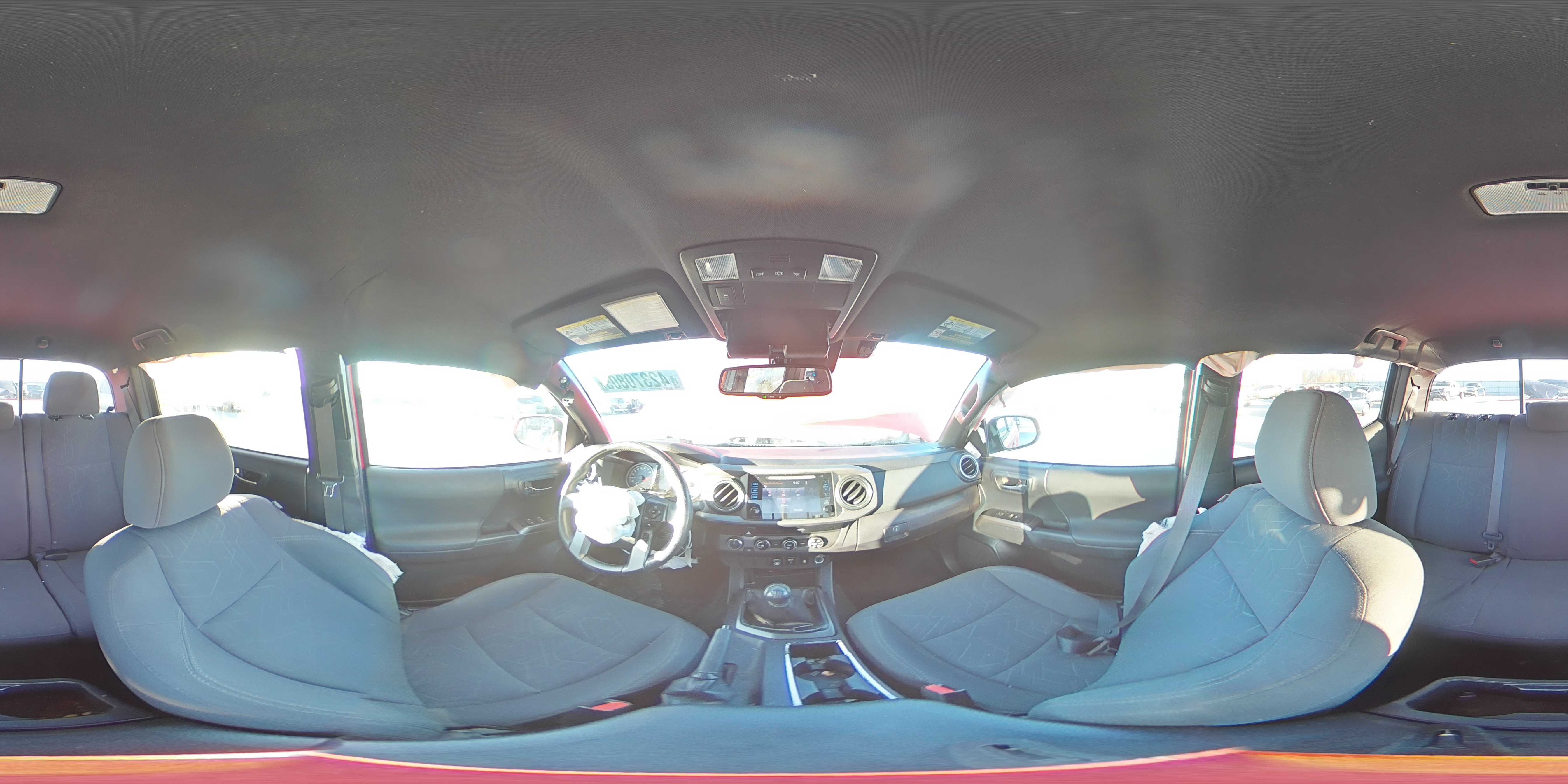 2018 Toyota Tacoma - Image 12