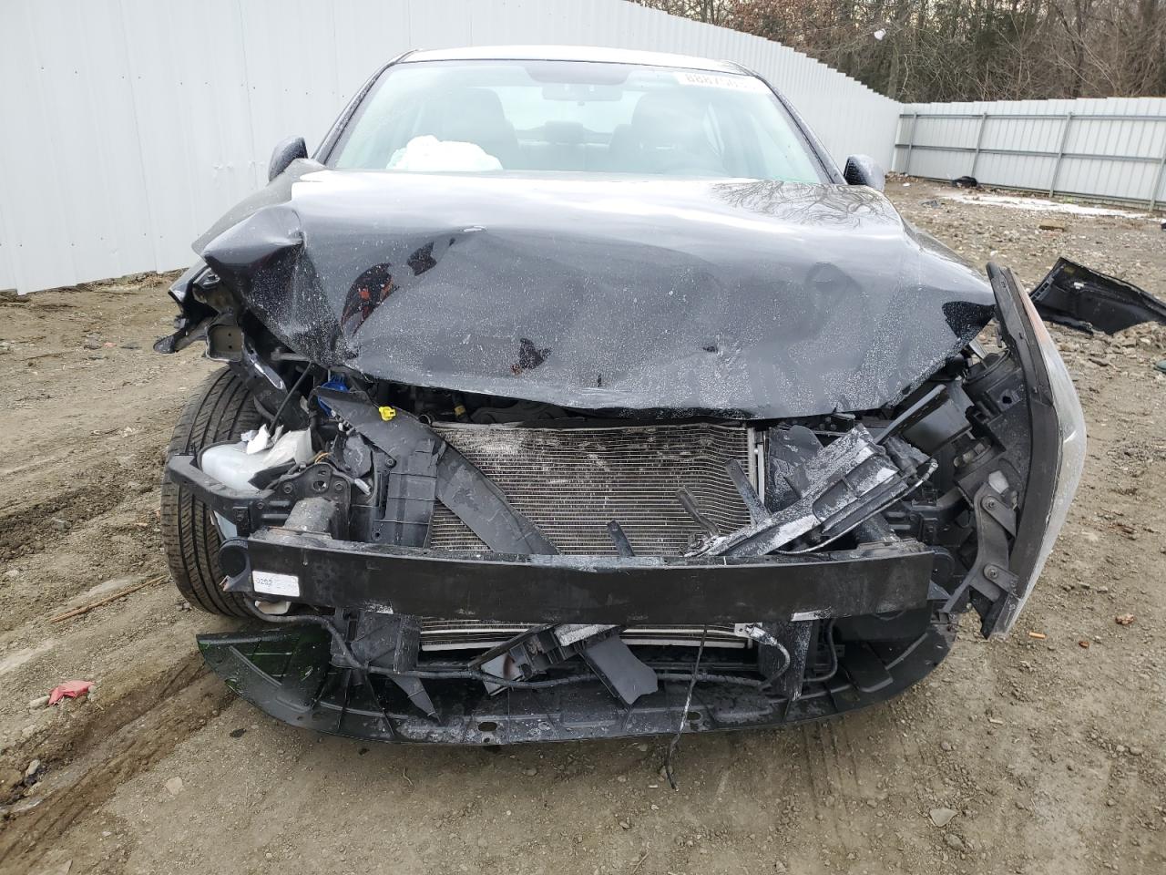 2018 Hyundai Elantra - Image 5