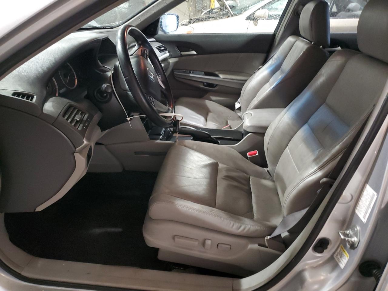 2008 Honda Accord - Image 7