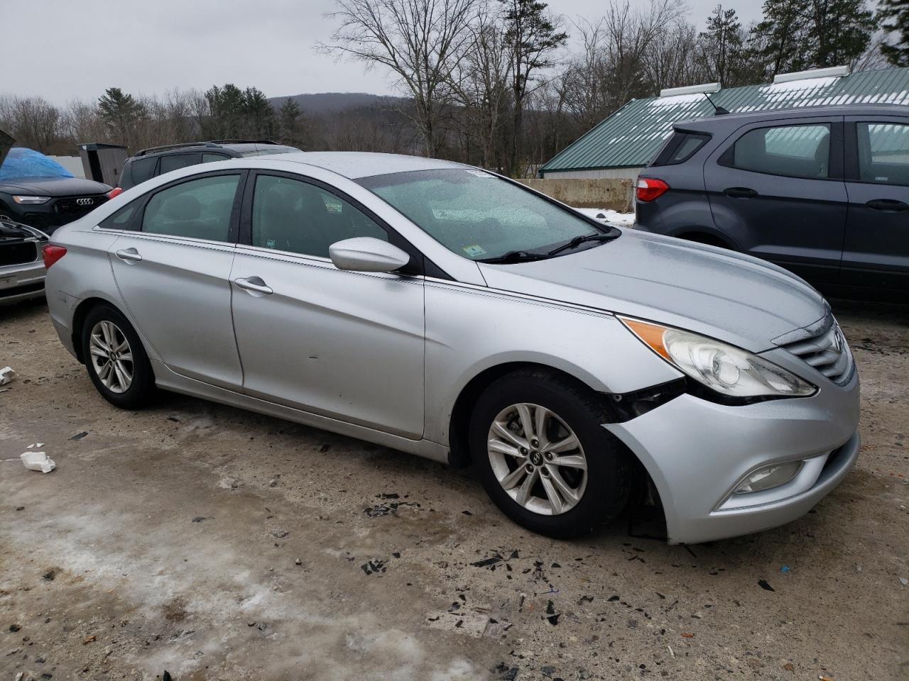 2013 Hyundai Sonata - Image 4