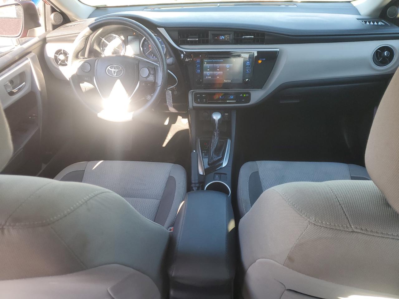 2018 Toyota Corolla - Image 8