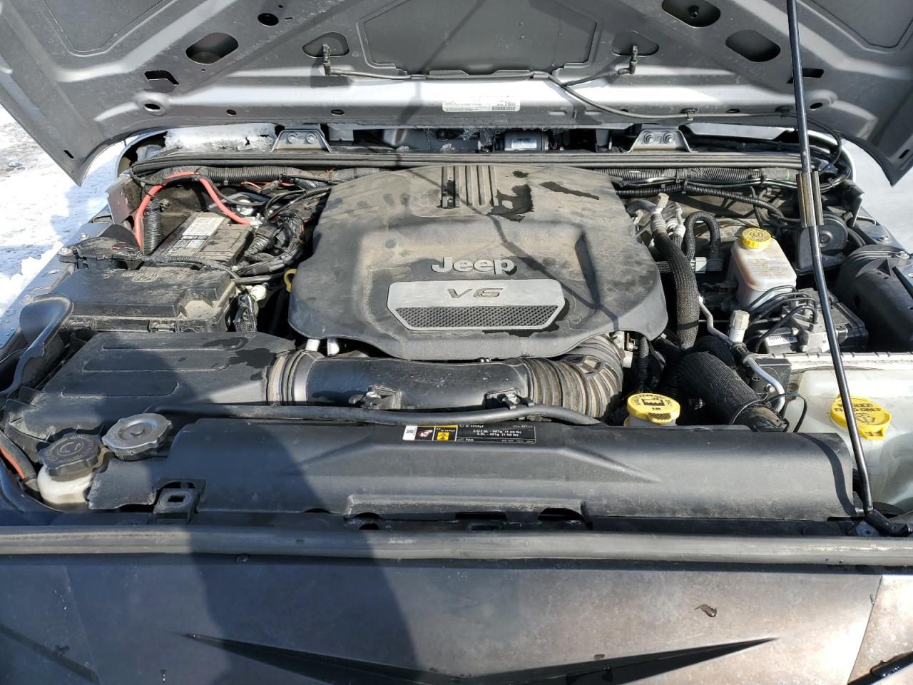 2018 Jeep Wrangler - Image 11