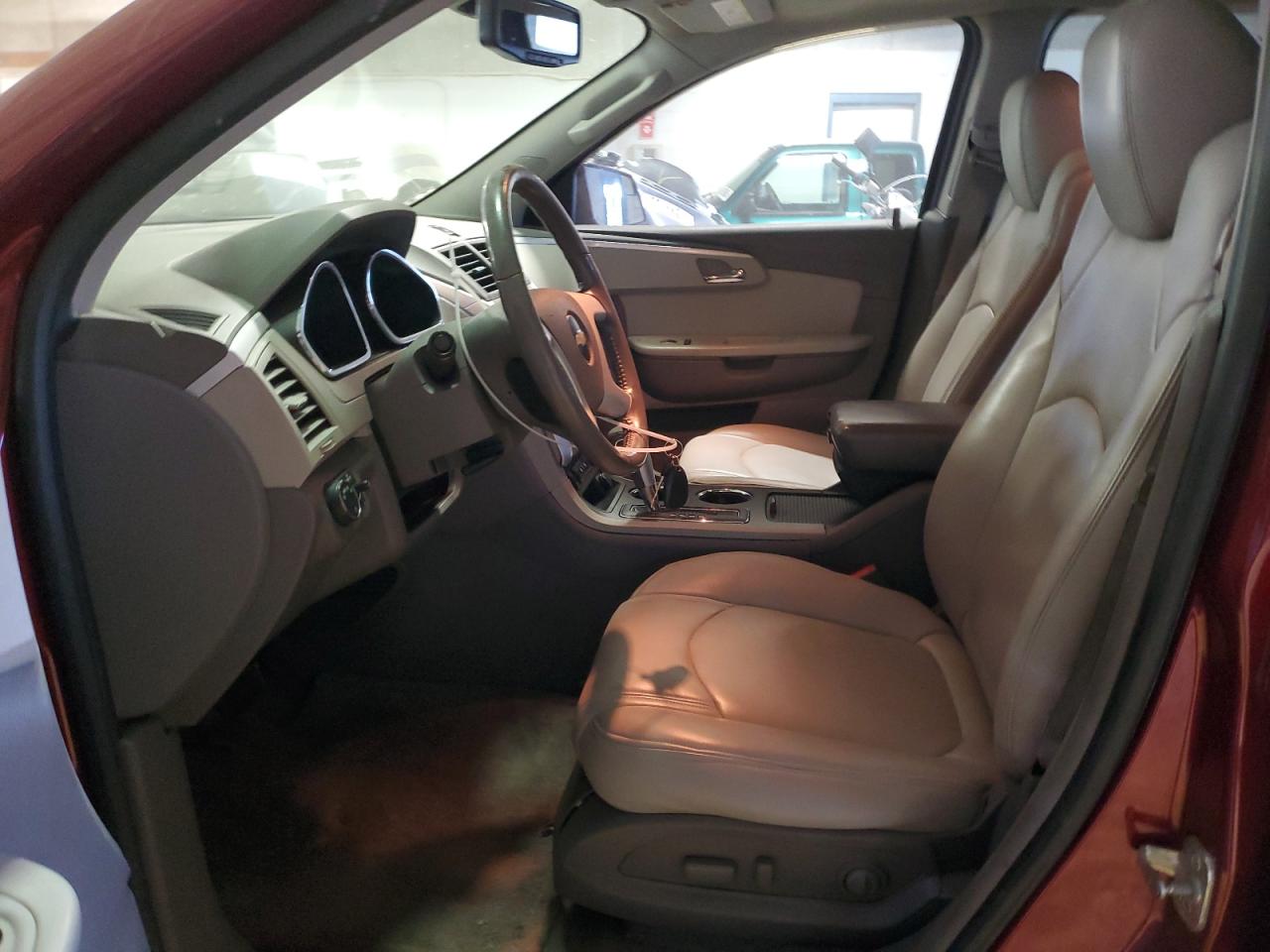 2011 Chevrolet Traverse - Image 7