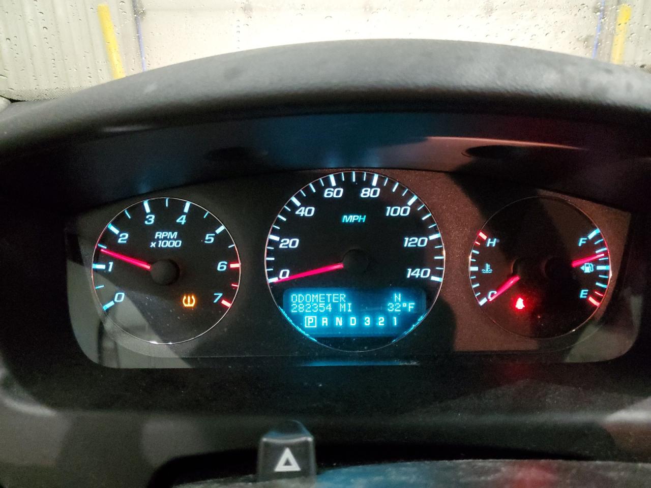 2008 Chevrolet Impala - Image 9