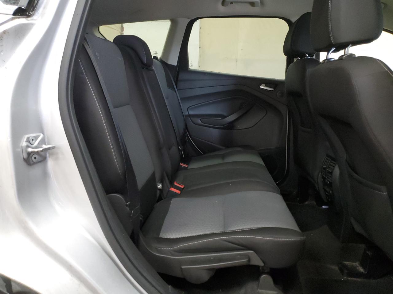 2017 Ford Escape - Image 11