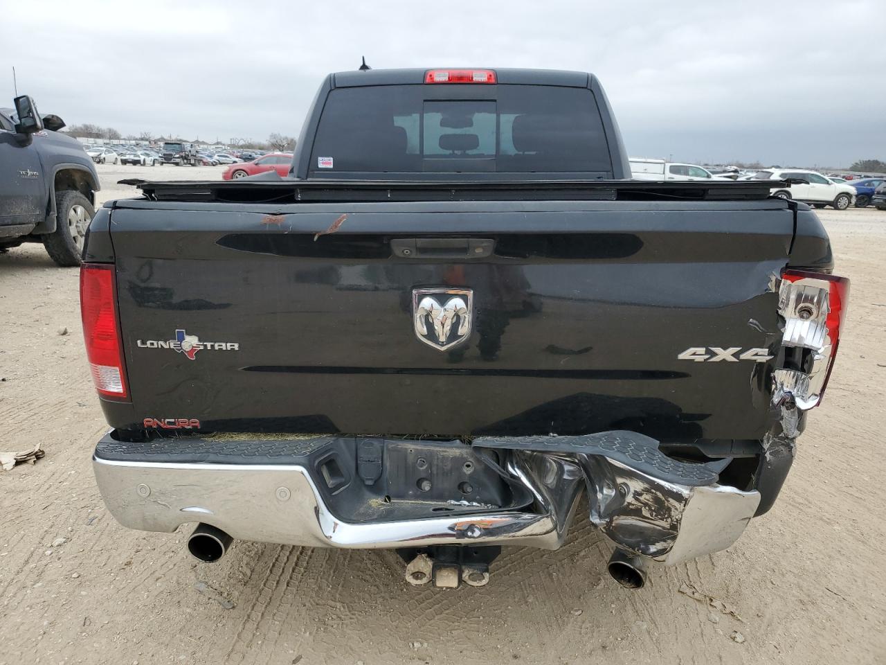 2015 RAM 1500 - Image 6