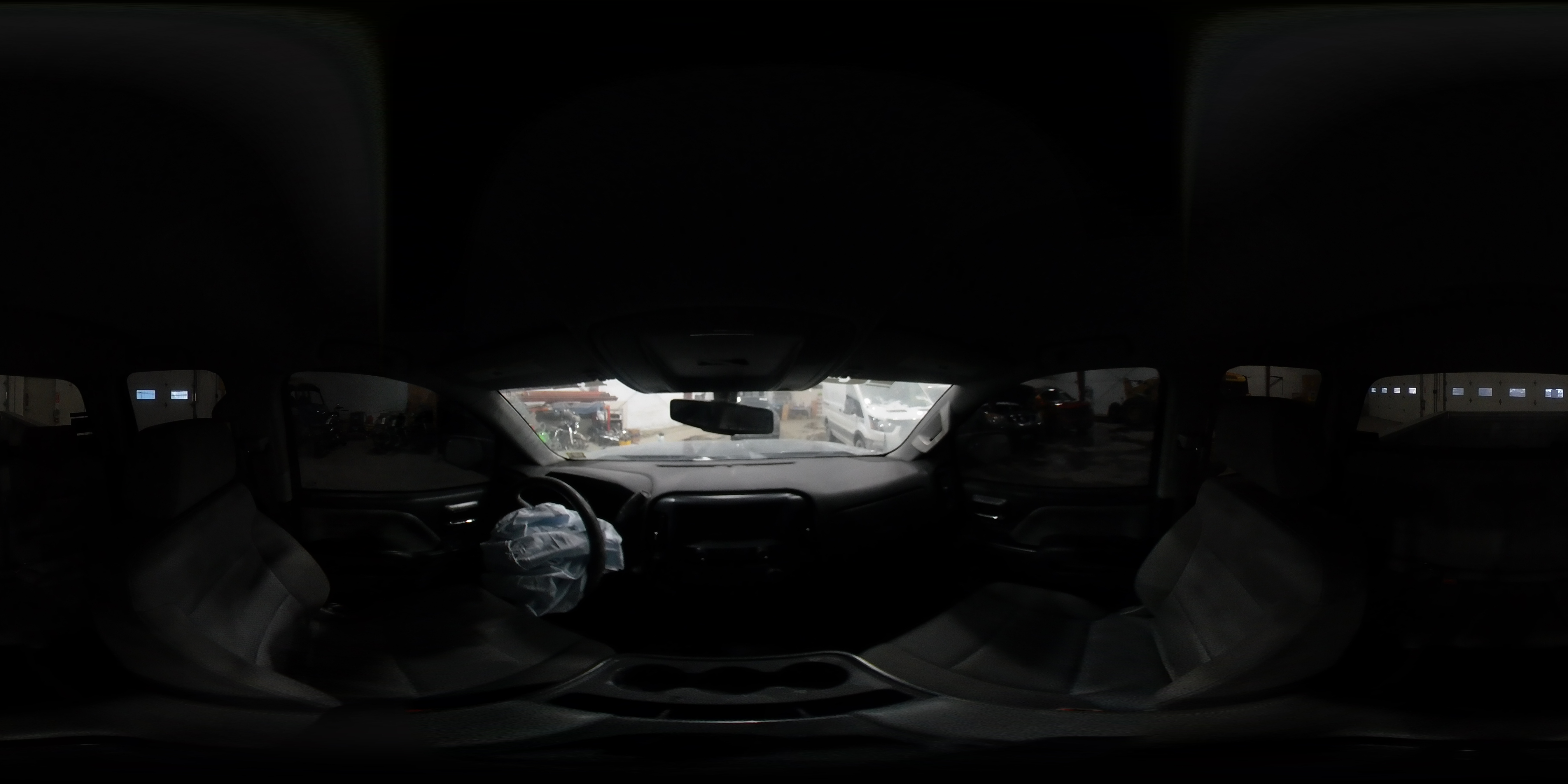 2014 Chevrolet Silverado - Image 13