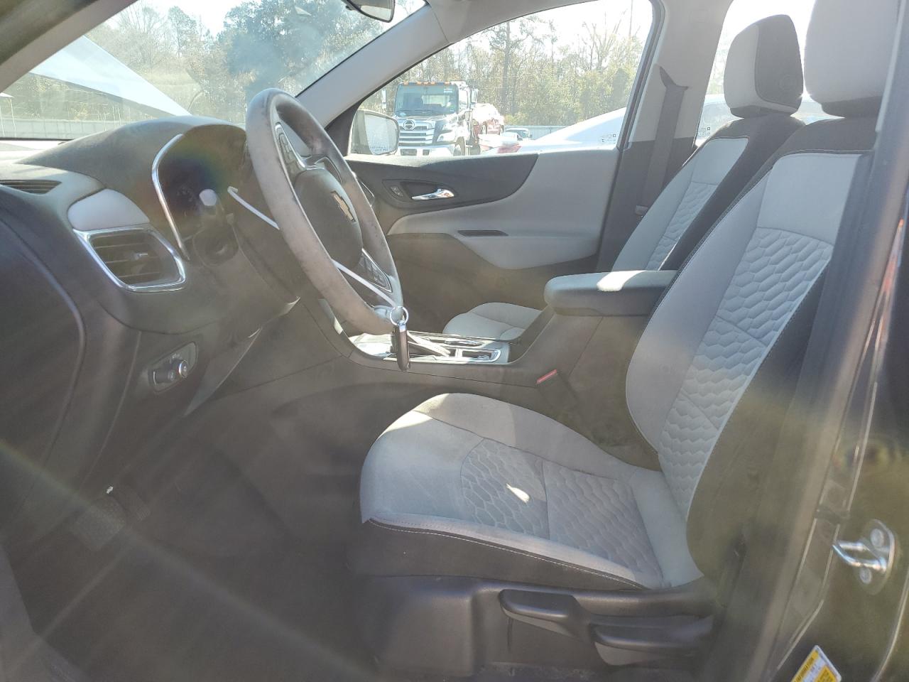 2018 Chevrolet Equinox - Image 7