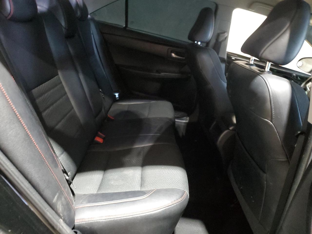 2016 Toyota Camry - Image 10