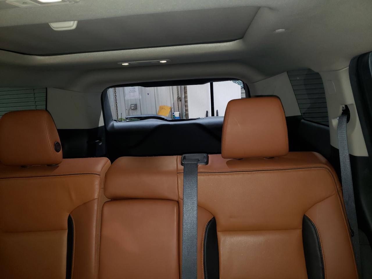 2017 GMC Acadia - Image 10