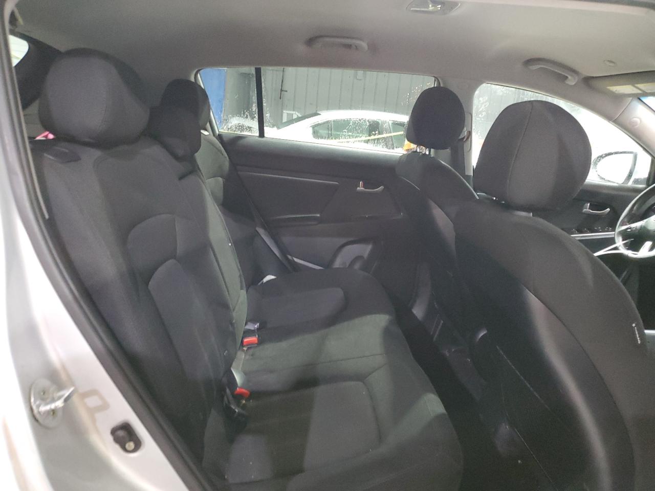 2011 Kia Sportage - Image 11