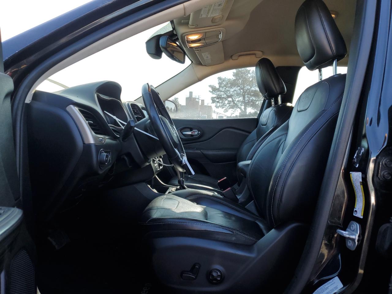2016 Jeep Grand Cherokee - Image 7