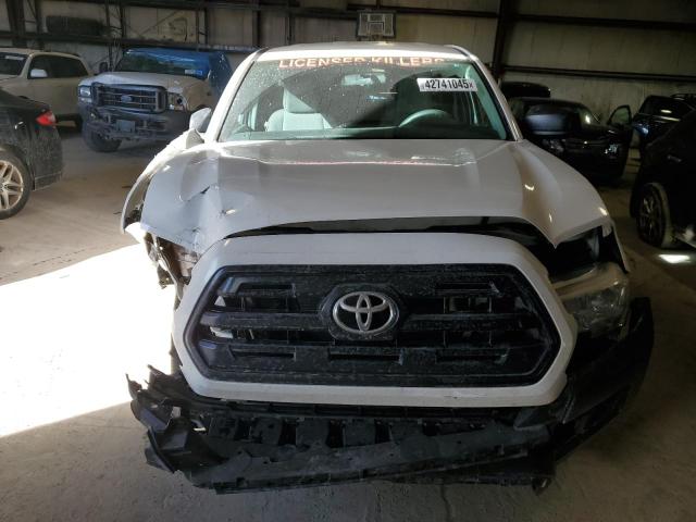 Pickups TOYOTA TACOMA 2016 White