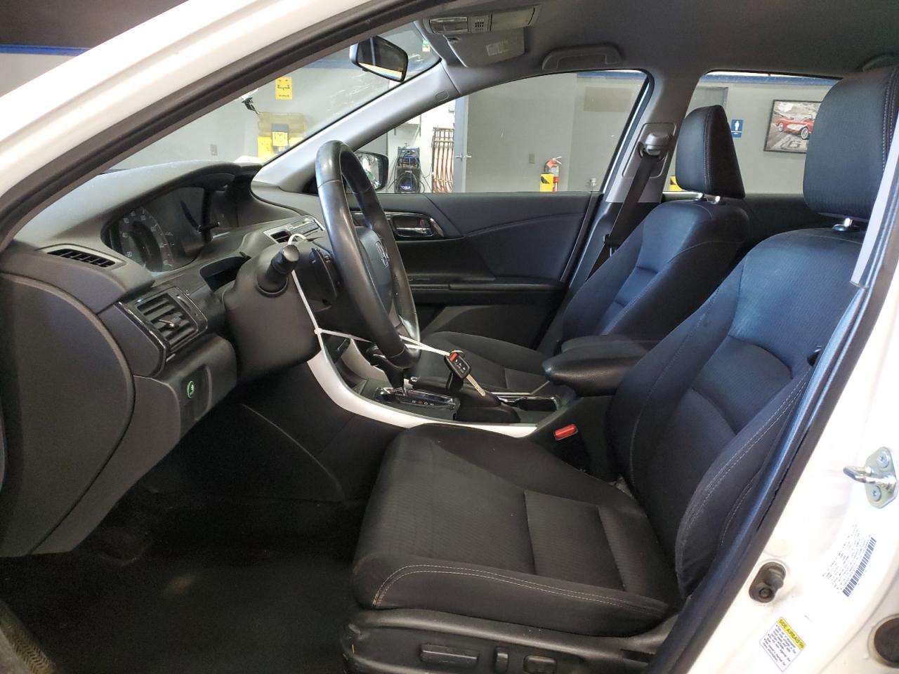 2015 Honda Accord - Image 7