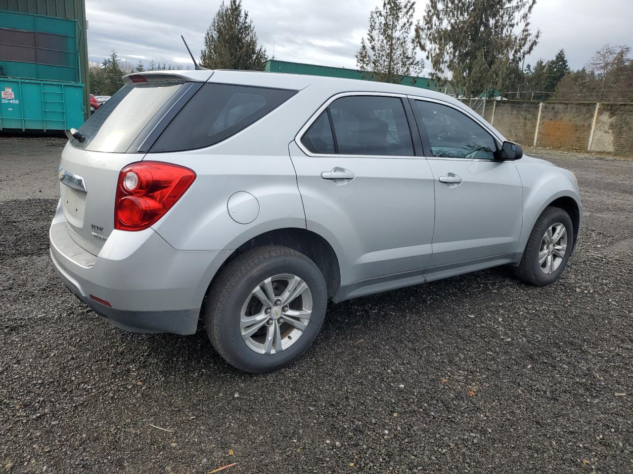 2013 Chevrolet Equinox - Image 3