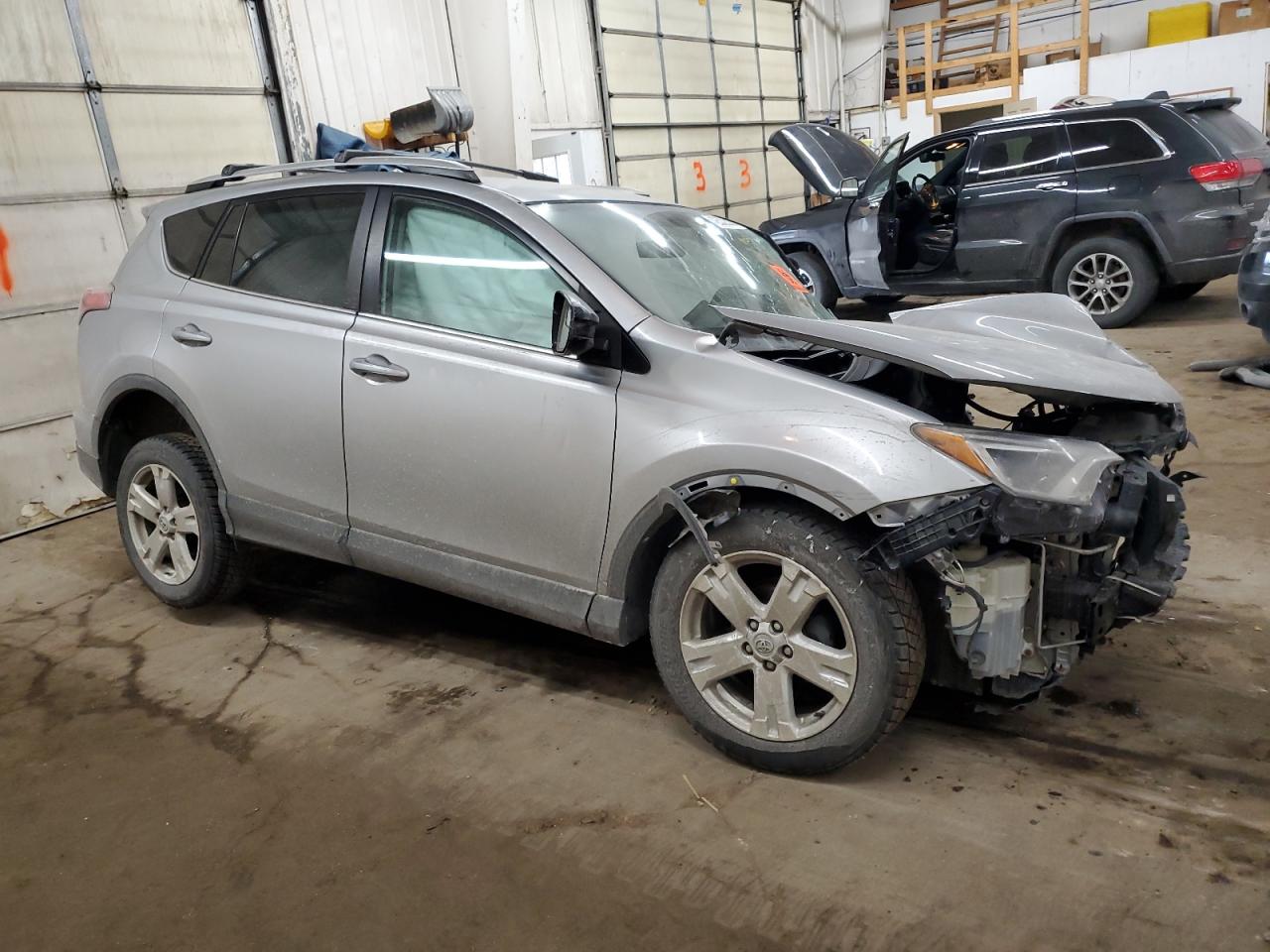 2016 Toyota RAV 4 - Image 4