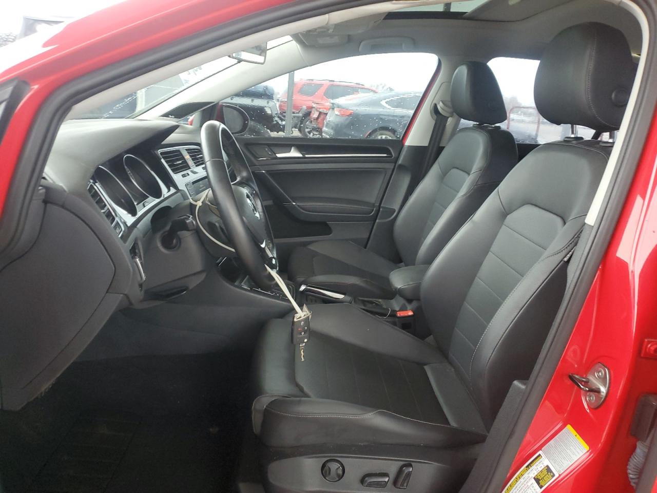 2015 Volkswagen Golf - Image 7