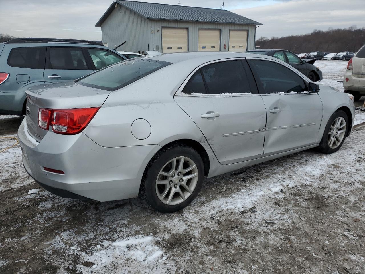 VIN 1G11C5SL5FF308358 2015 CHEVROLET MALIBU no.3