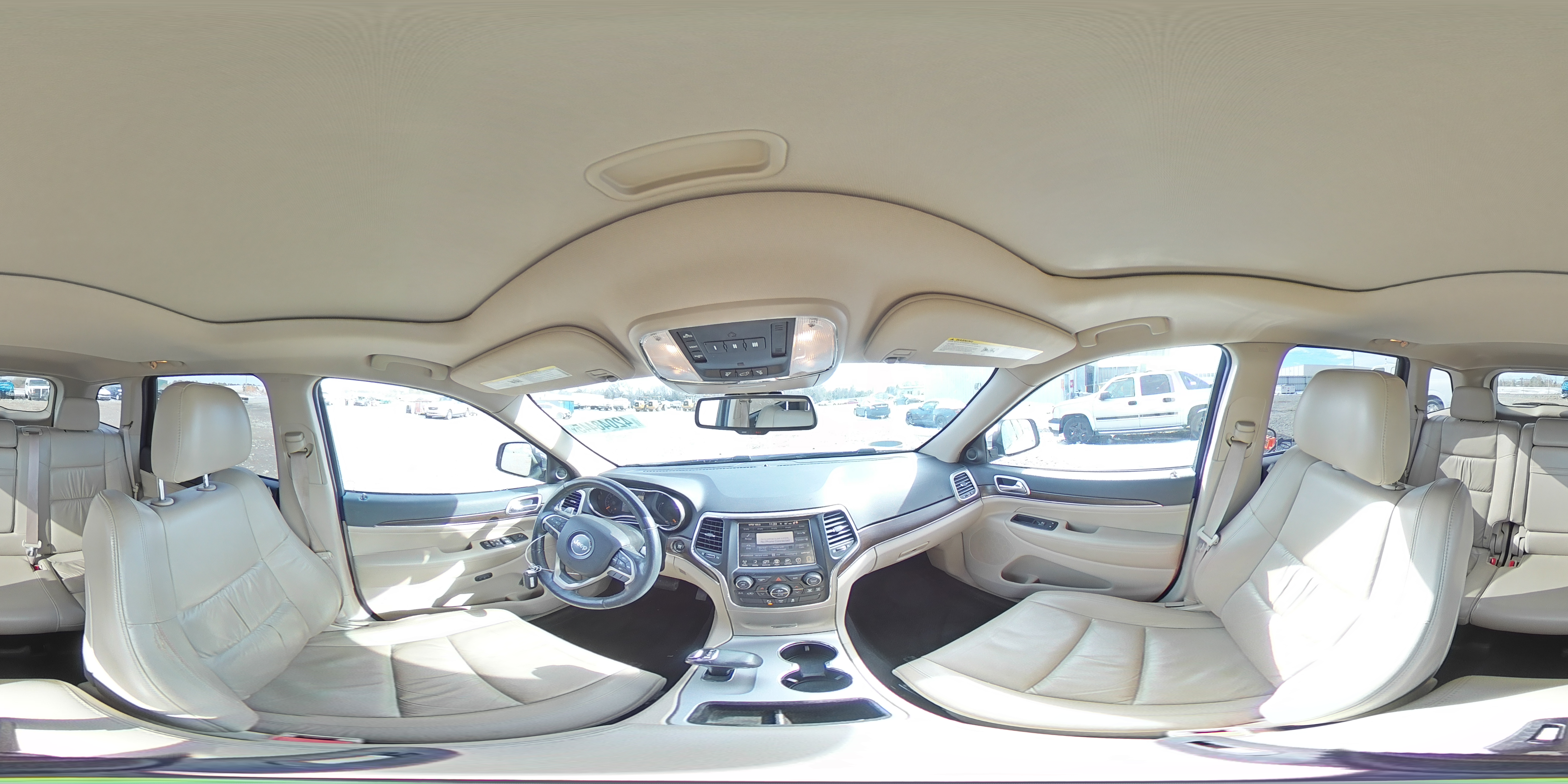 2015 Jeep Grand Cherokee - Image 15