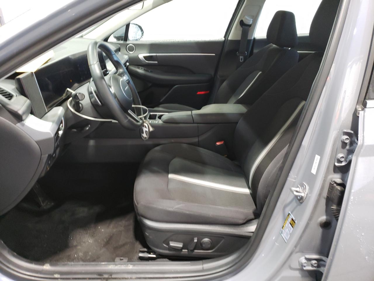 2024 Hyundai Sonata - Image 7