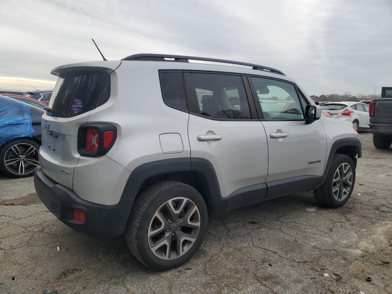 2017 Jeep Renegade - Image 3