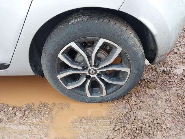 2019 RENAULT CLIO
