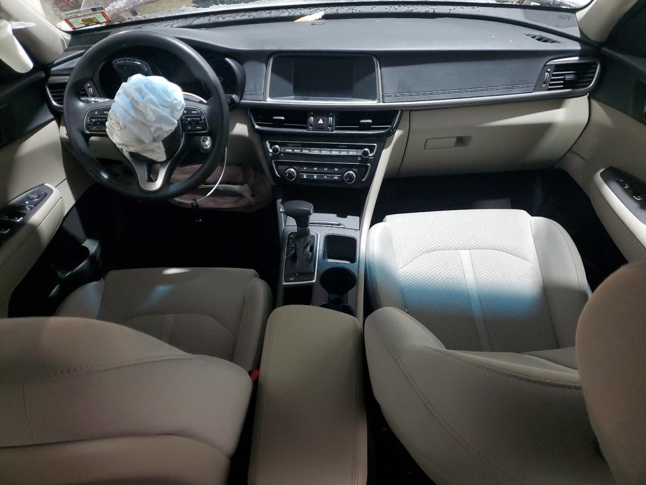 2018 Kia Optima - Image 8