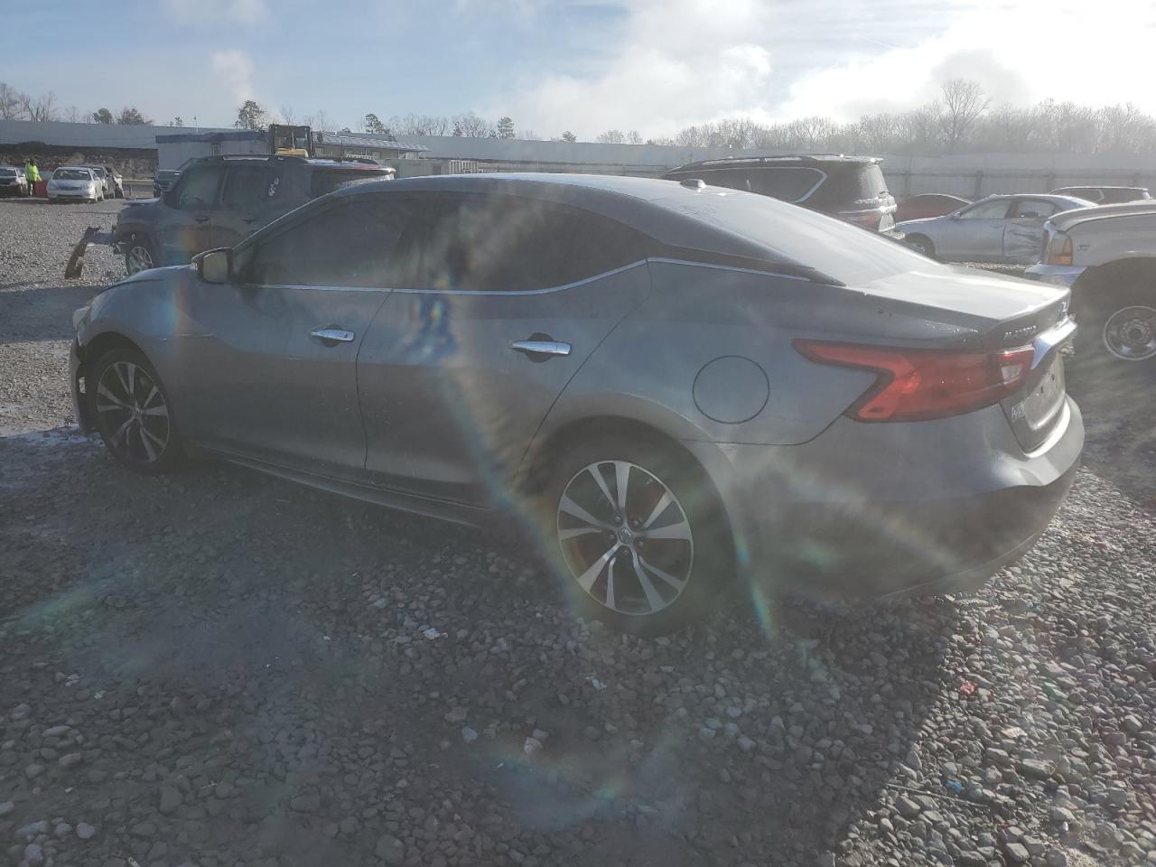 2017 Nissan Maxima - Image 2
