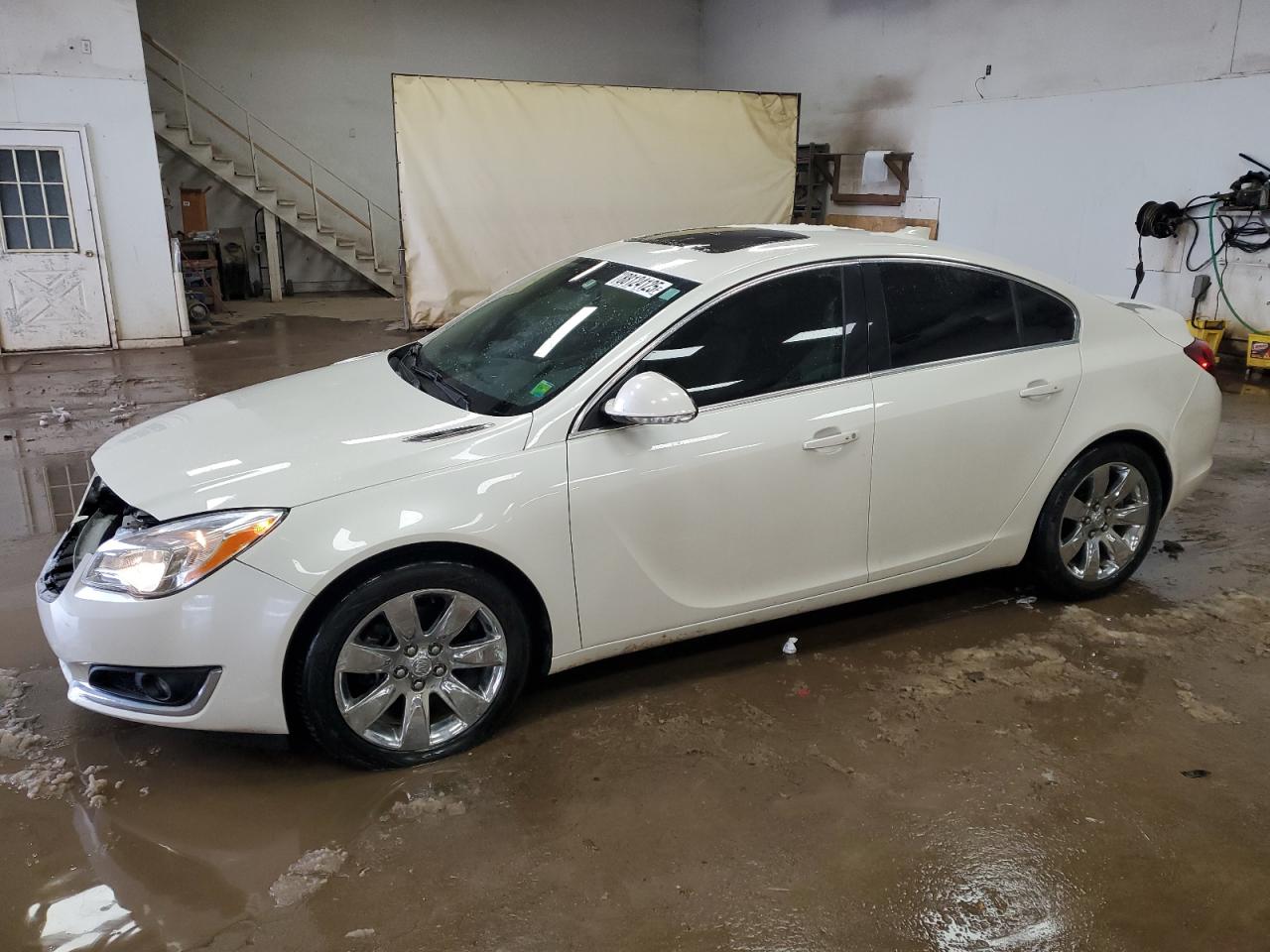 2015 Buick Regal - Image 1