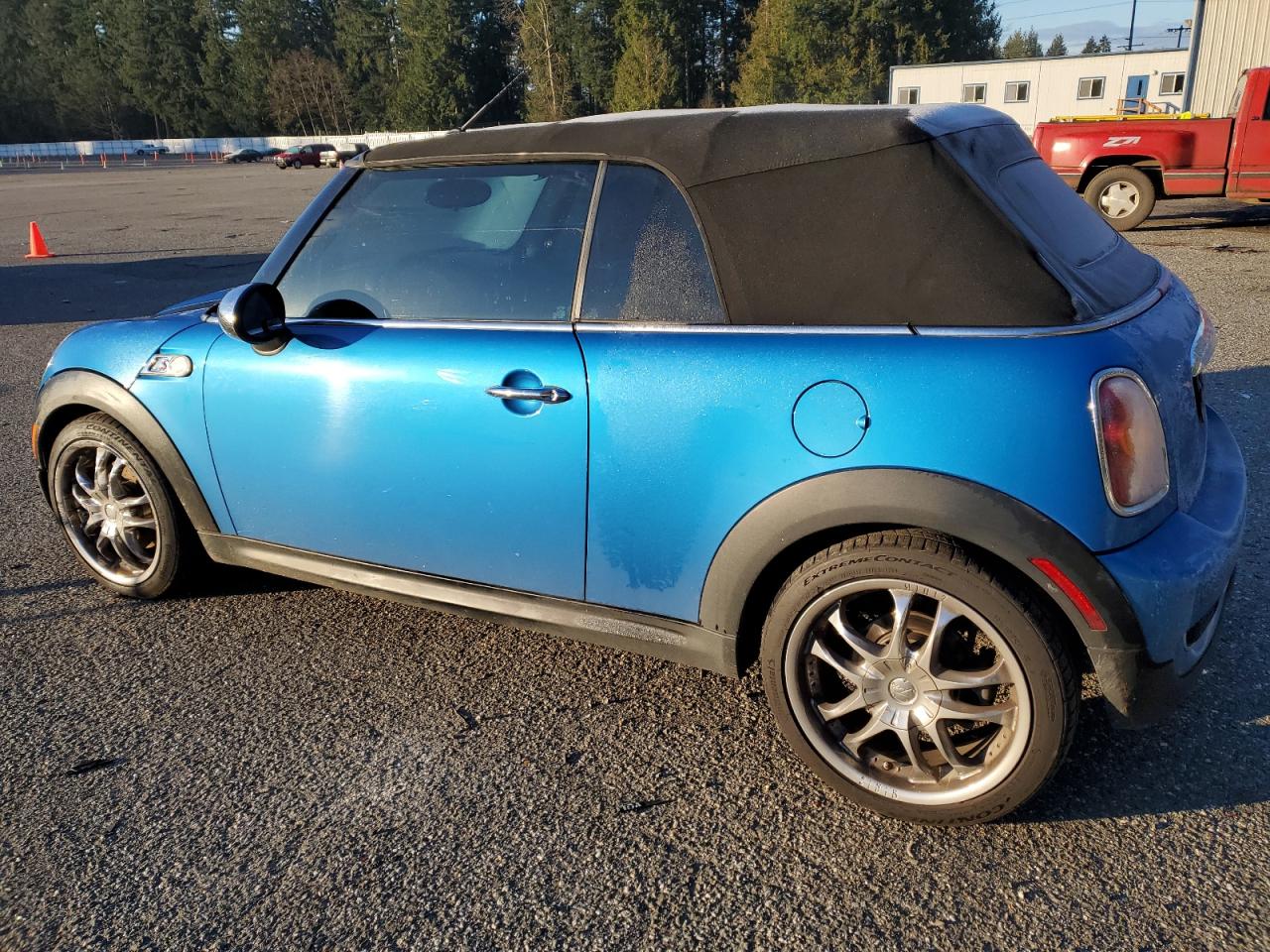 2009 MINI Cooper - Image 2