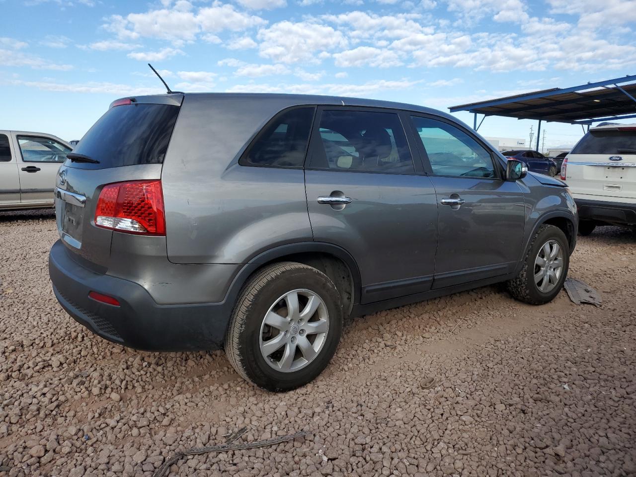2011 Kia Sorento - Image 3